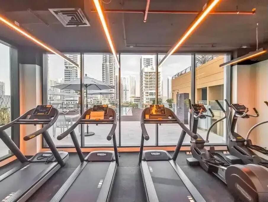 New In Marina With Balcony And Sea View Appartement Dubai